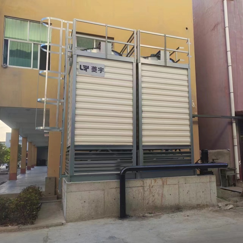 河南許昌菱宇兩臺無底盆的方形逆流式鈑金冷卻塔安裝完成